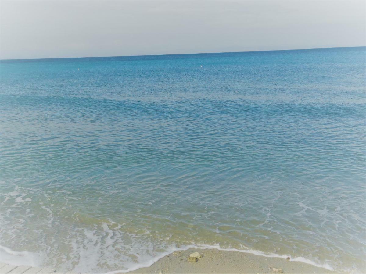 Hippocampus Beach House Polychrono Ngoại thất bức ảnh